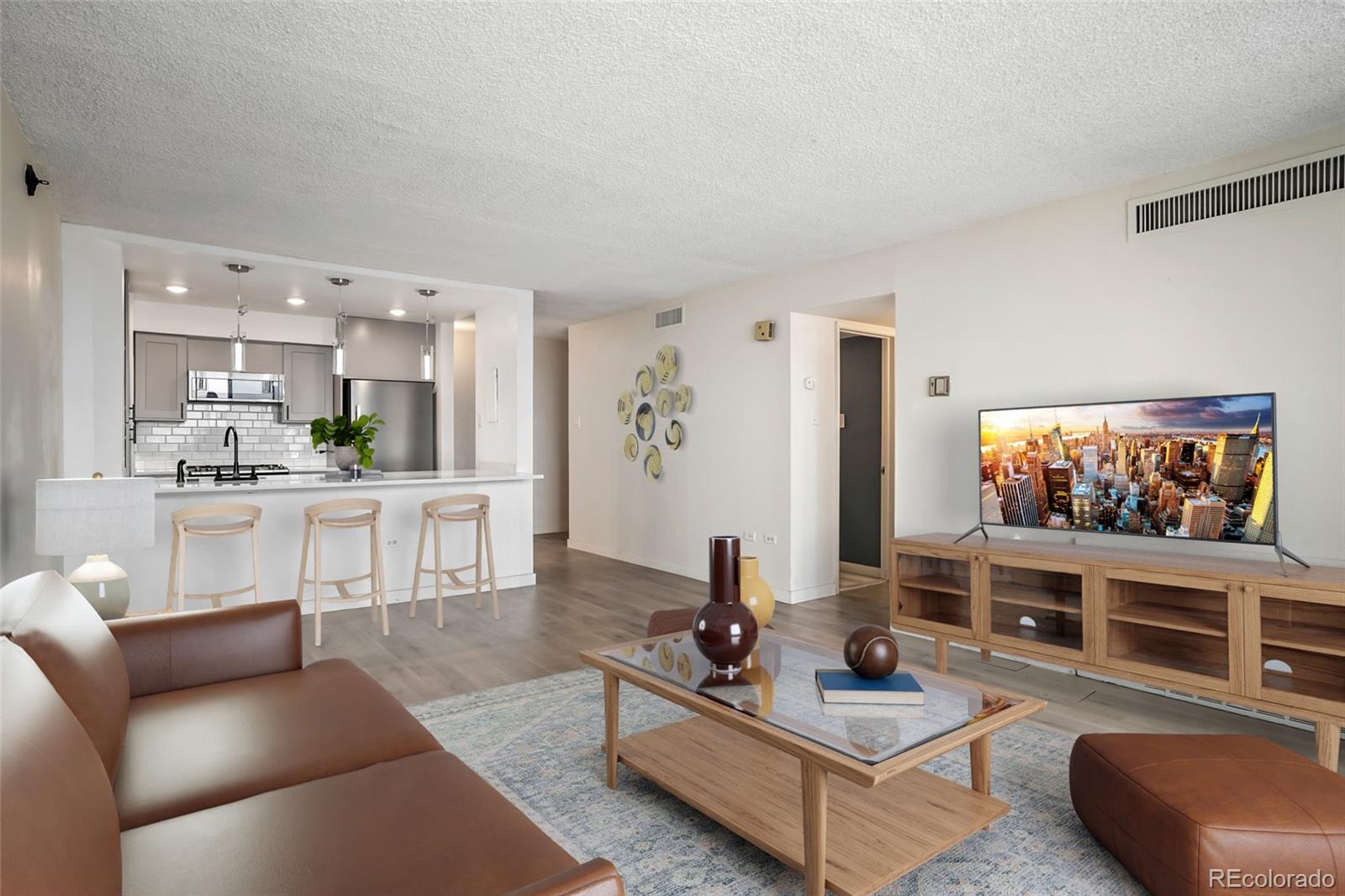 MLS Image #5 for 1020  15th street,denver, Colorado