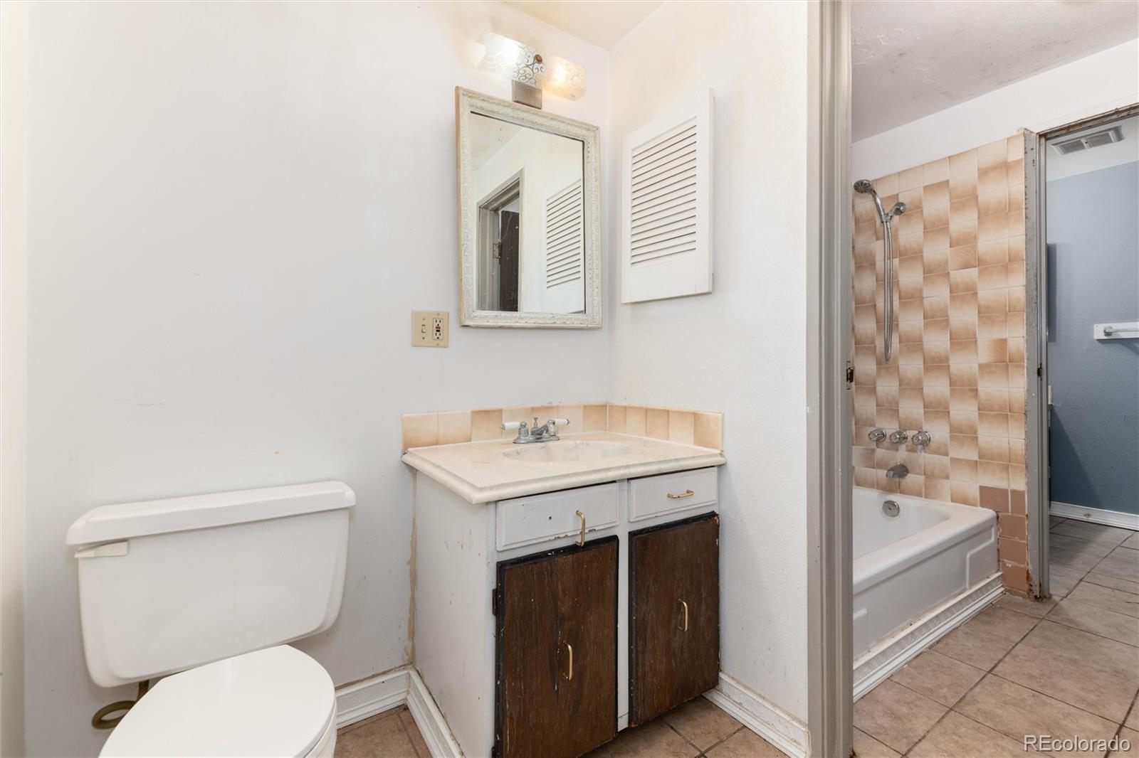 MLS Image #14 for 7375 e quincy avenue,denver, Colorado