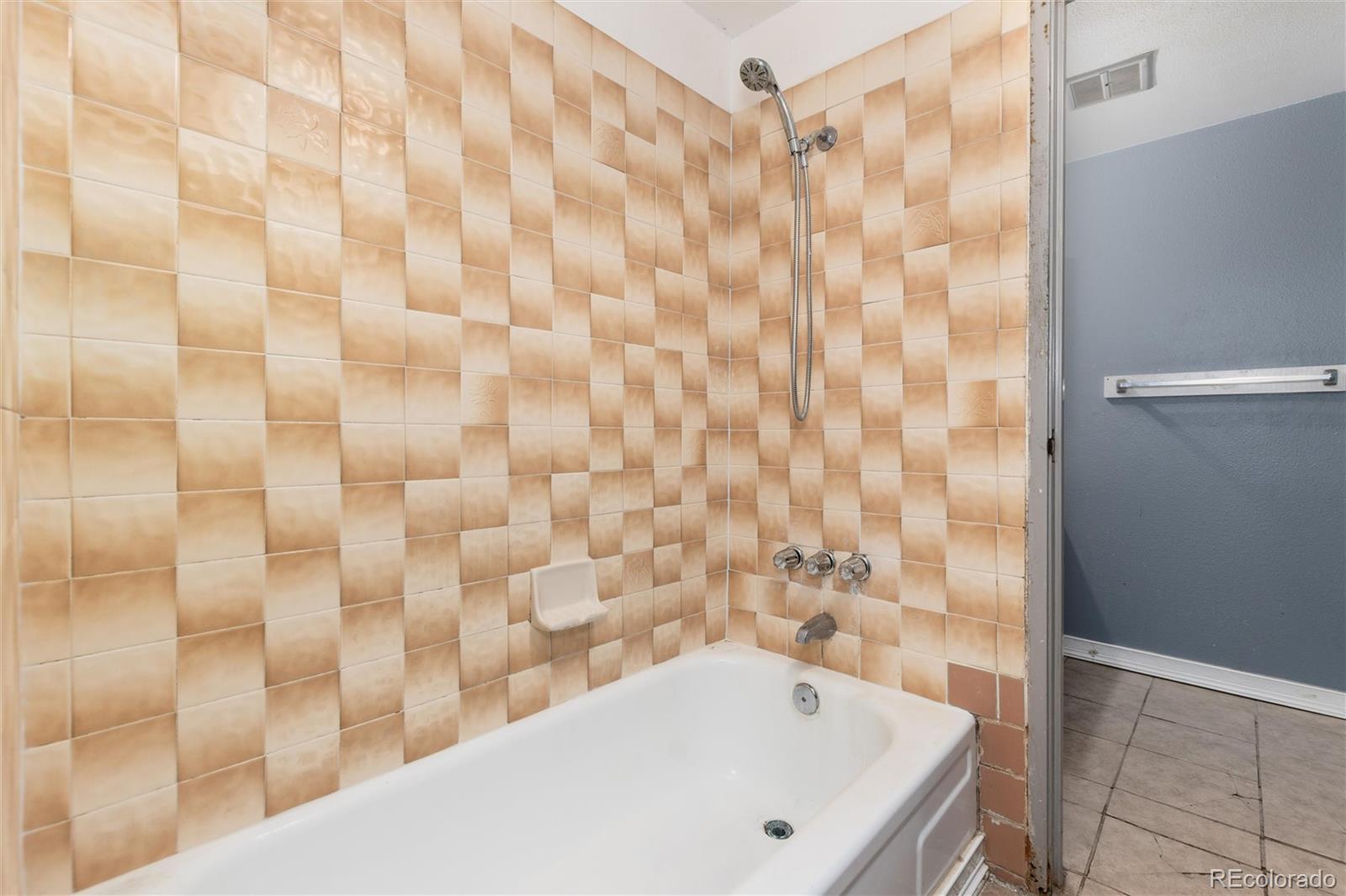 MLS Image #15 for 7375 e quincy avenue,denver, Colorado