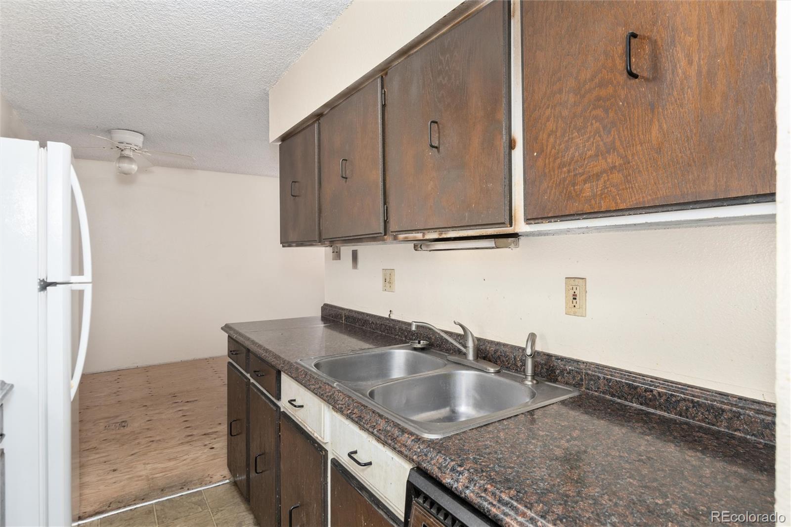 MLS Image #5 for 7375 e quincy avenue,denver, Colorado
