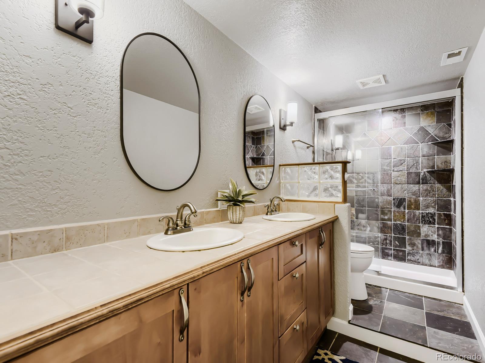 MLS Image #11 for 2525 s dayton way 2308,denver, Colorado