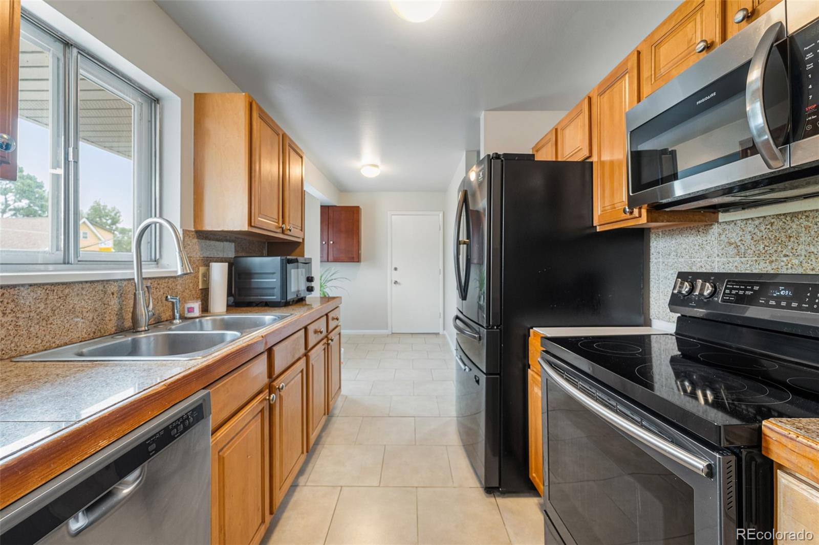 MLS Image #4 for 14990 e 10th avenue,aurora, Colorado