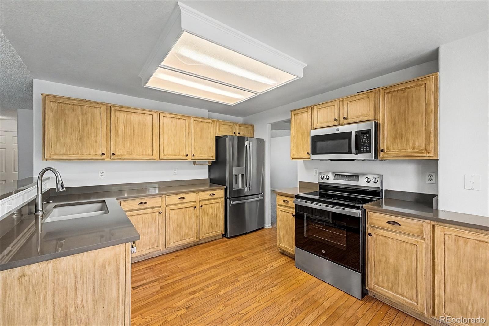 MLS Image #15 for 2002 w 135th place,denver, Colorado