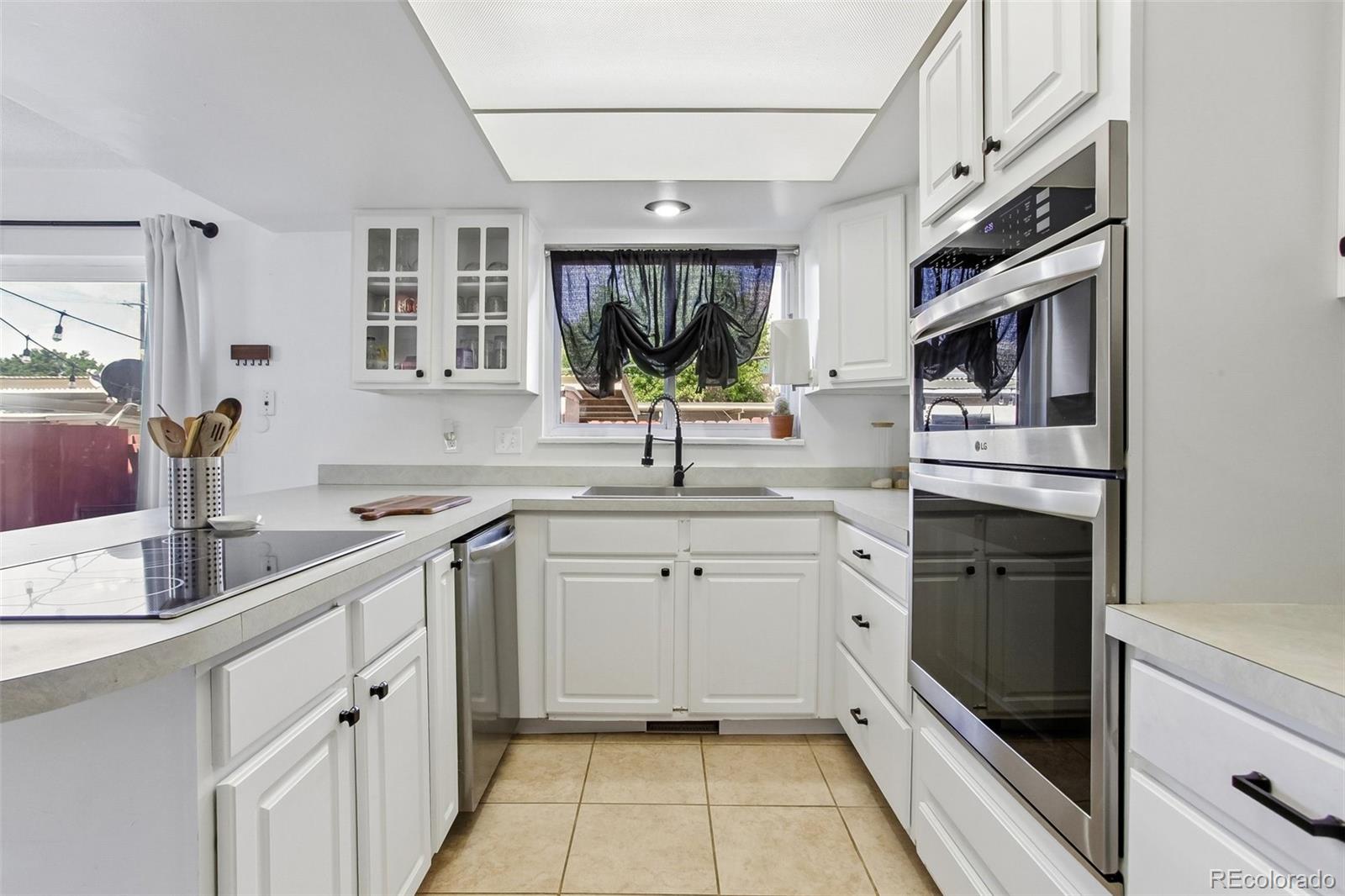 MLS Image #7 for 1185  milky way ,denver, Colorado