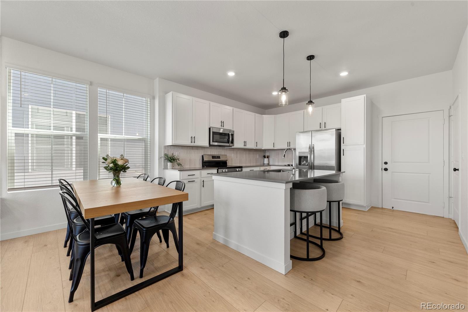 MLS Image #5 for 9152  gladiola way,arvada, Colorado