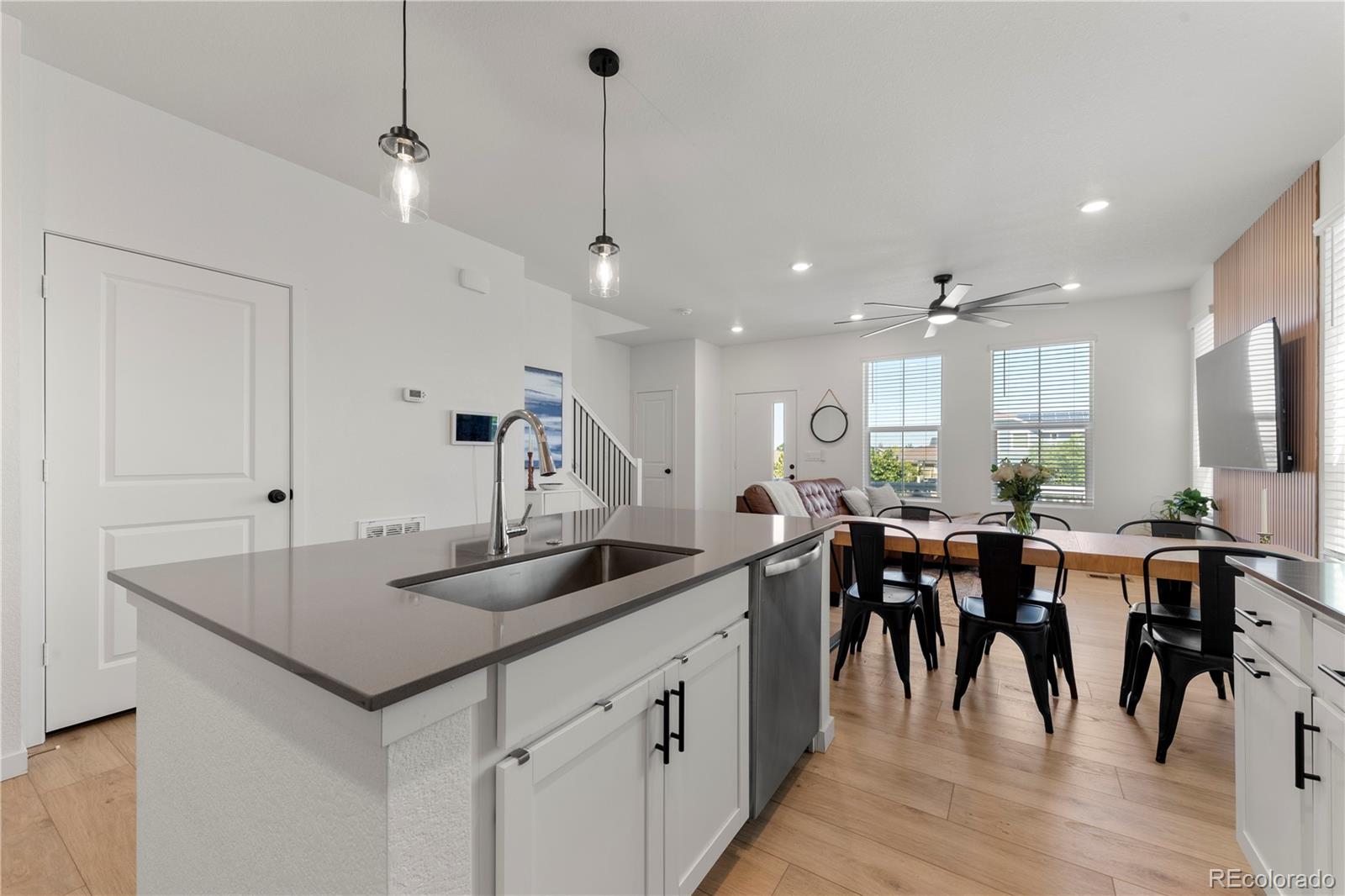 MLS Image #6 for 9152  gladiola way,arvada, Colorado
