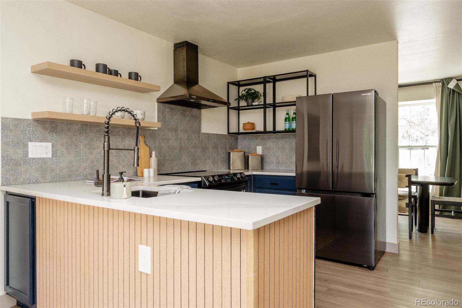 MLS Image #10 for 1410 s vaughn circle,aurora, Colorado