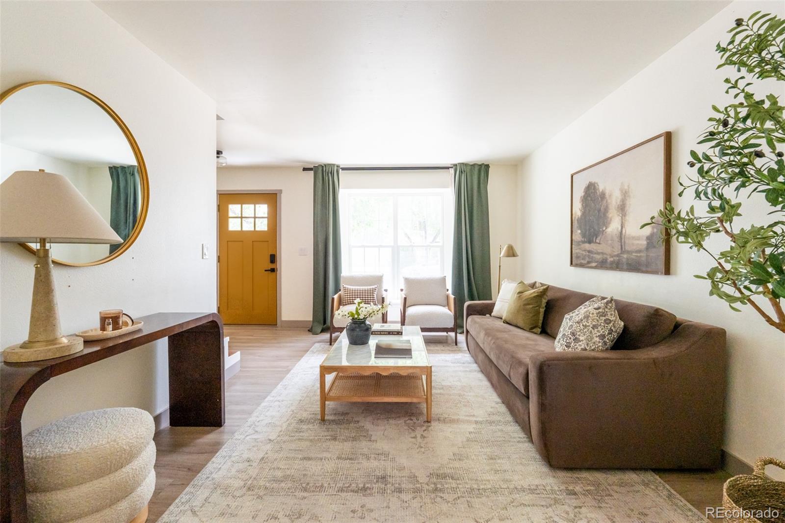 MLS Image #3 for 1410 s vaughn circle,aurora, Colorado