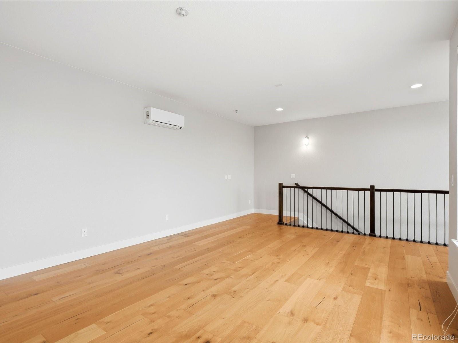 MLS Image #29 for 5420  valentia street,denver, Colorado