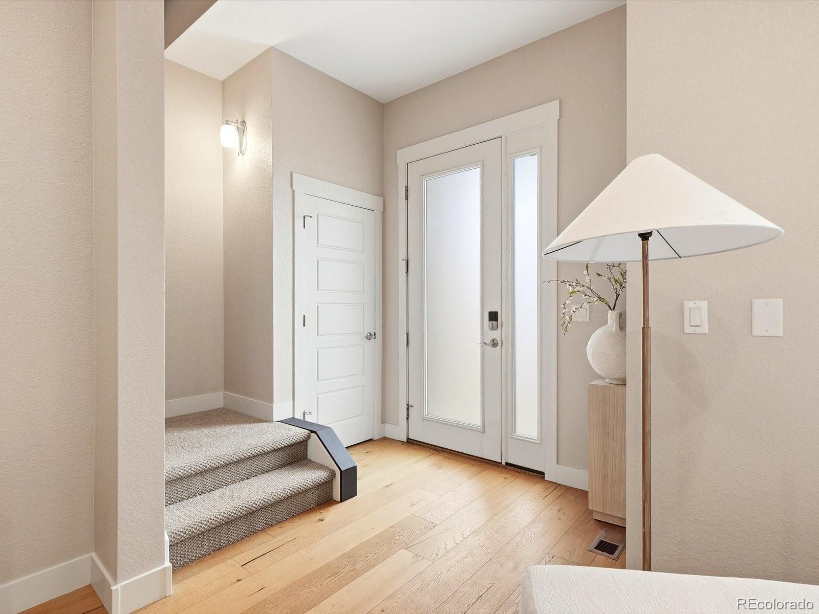 MLS Image #4 for 5420  valentia street,denver, Colorado
