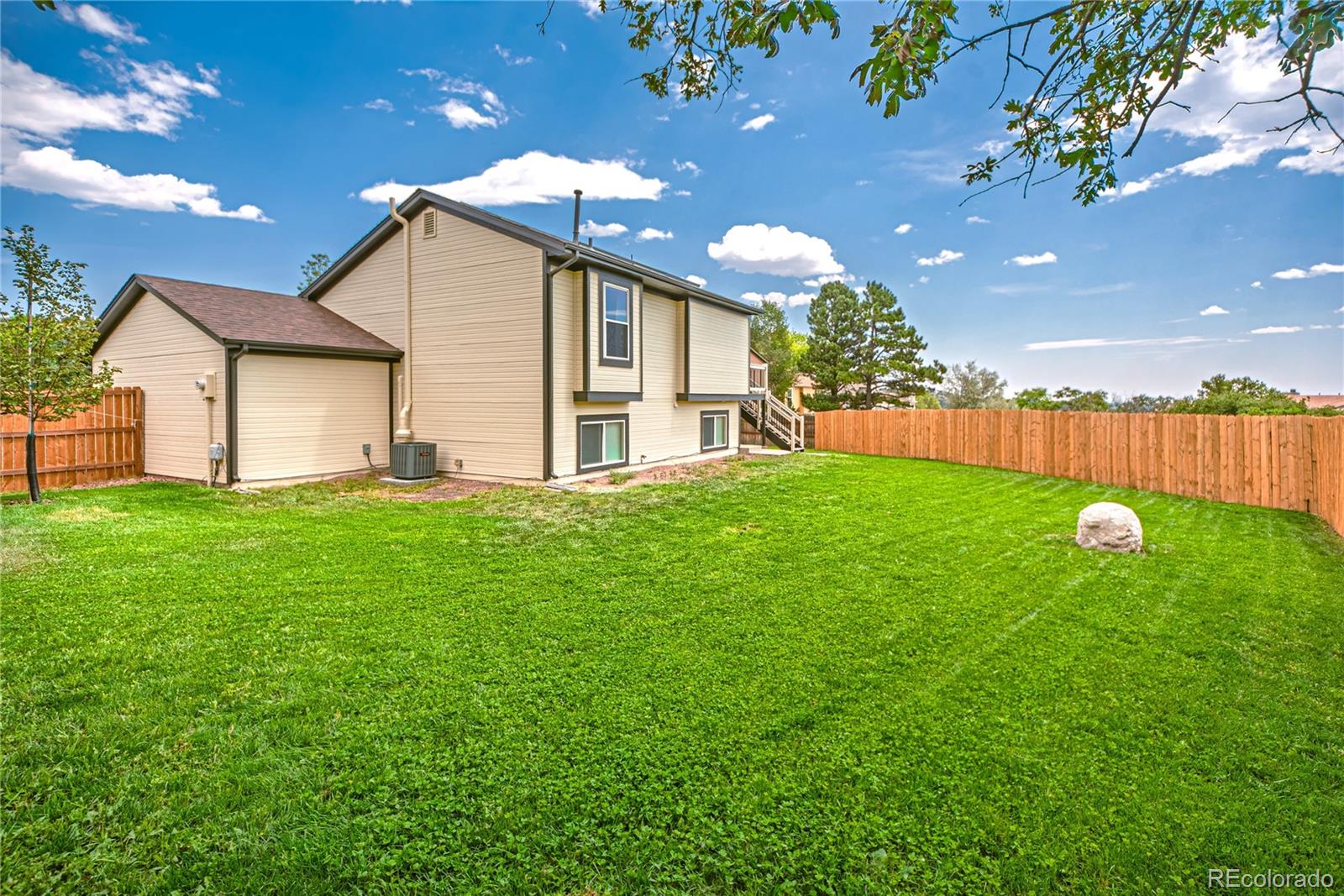 MLS Image #6 for 2455  sweet water court,colorado springs, Colorado