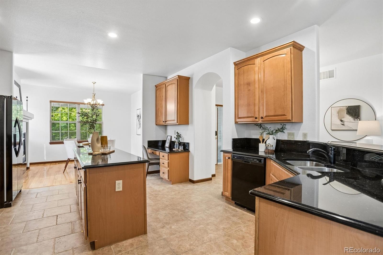 MLS Image #10 for 22780 e heritage parkway,aurora, Colorado