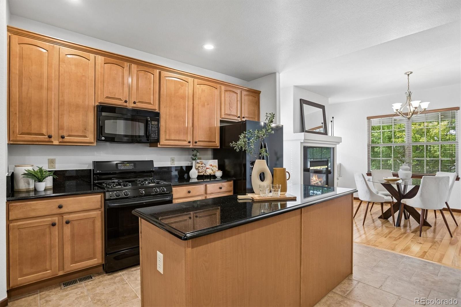 MLS Image #11 for 22780 e heritage parkway,aurora, Colorado