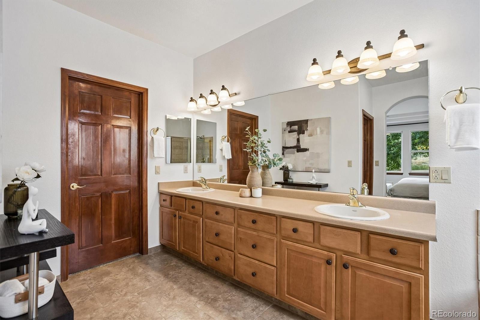 MLS Image #18 for 22780 e heritage parkway,aurora, Colorado