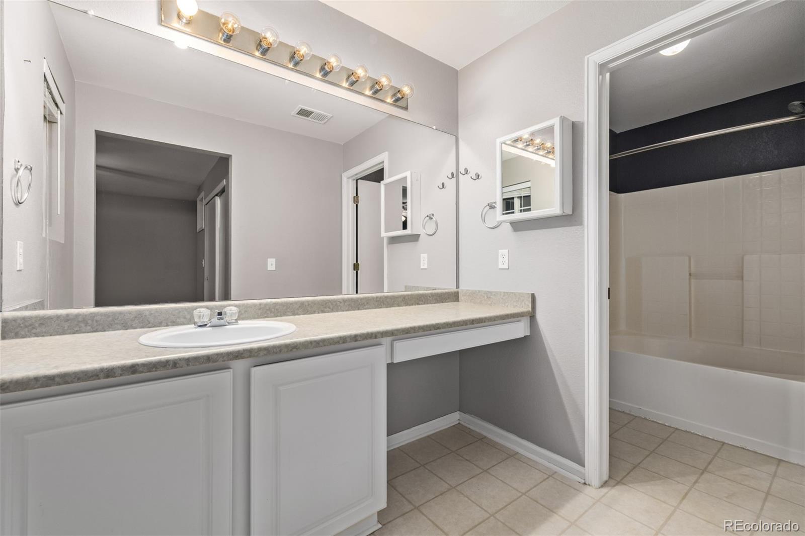 MLS Image #8 for 3869 s himalaya way,aurora, Colorado