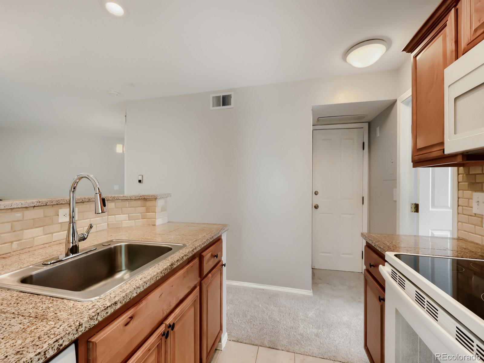 MLS Image #12 for 6380 s boston street,greenwood village, Colorado