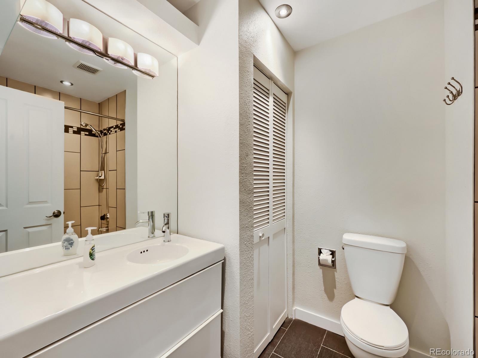 MLS Image #19 for 6380 s boston street,greenwood village, Colorado