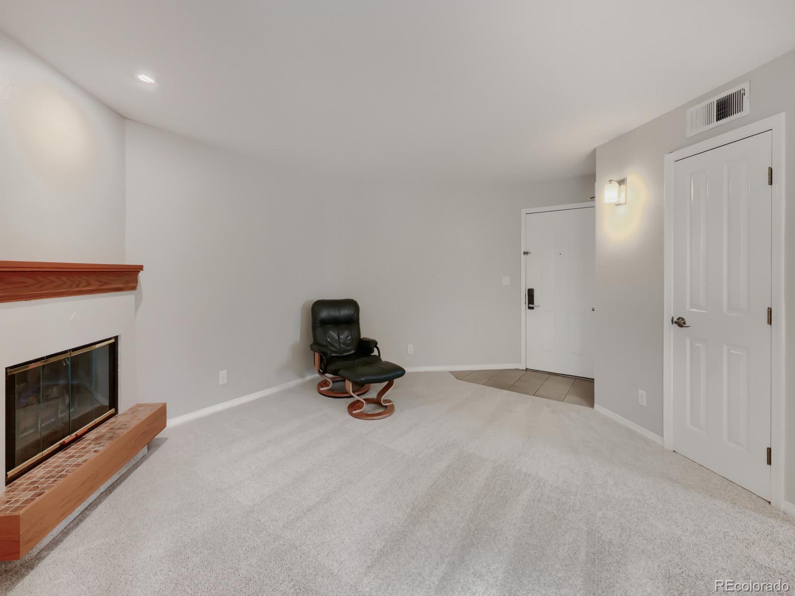 MLS Image #5 for 6380 s boston street,greenwood village, Colorado