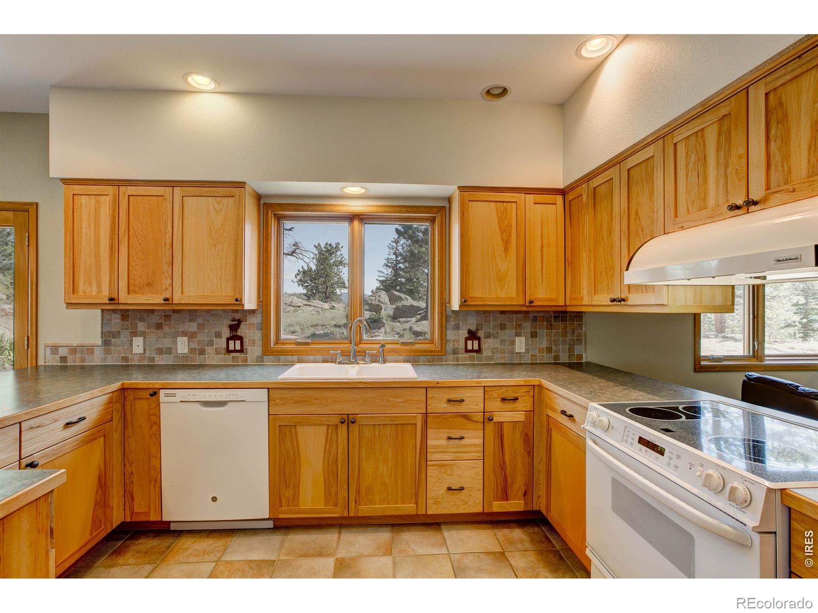 MLS Image #15 for 2720  sunset lane,estes park, Colorado