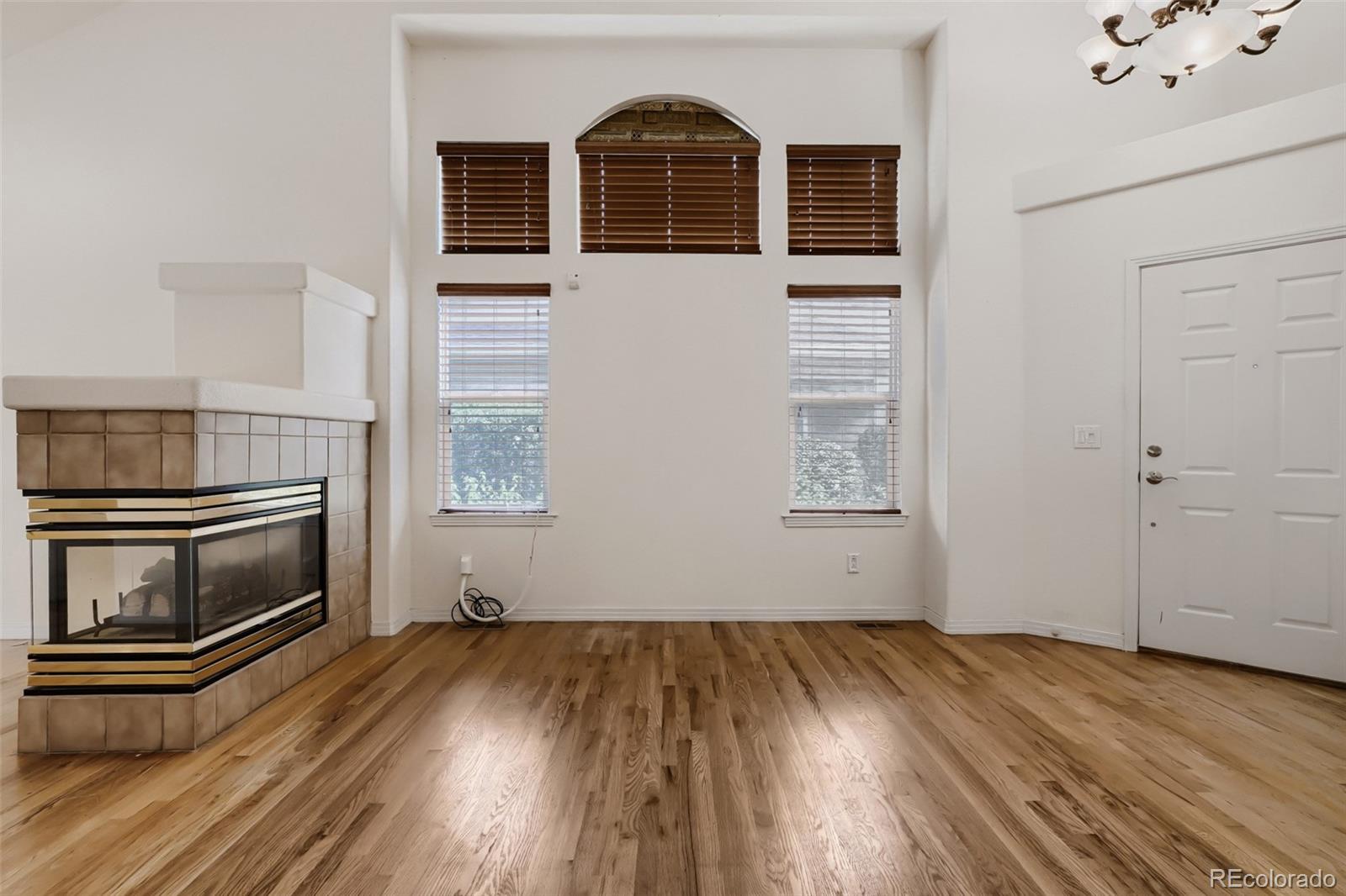MLS Image #14 for 2436 s scranton way,aurora, Colorado