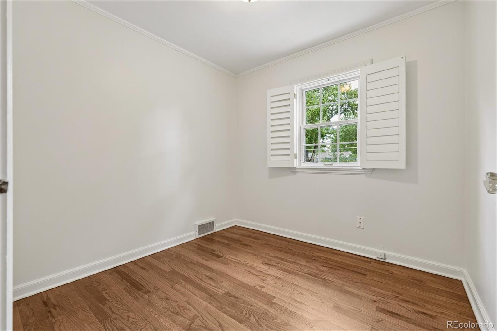 MLS Image #12 for 640 n krameria street,denver, Colorado
