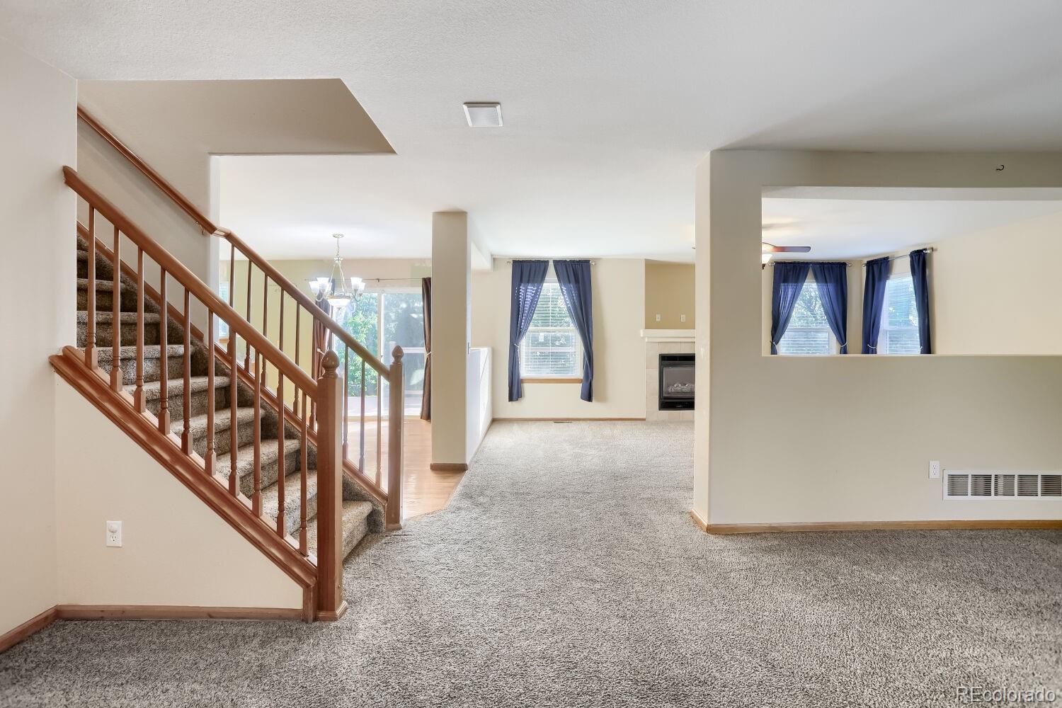 MLS Image #2 for 5545 s rome street,aurora, Colorado