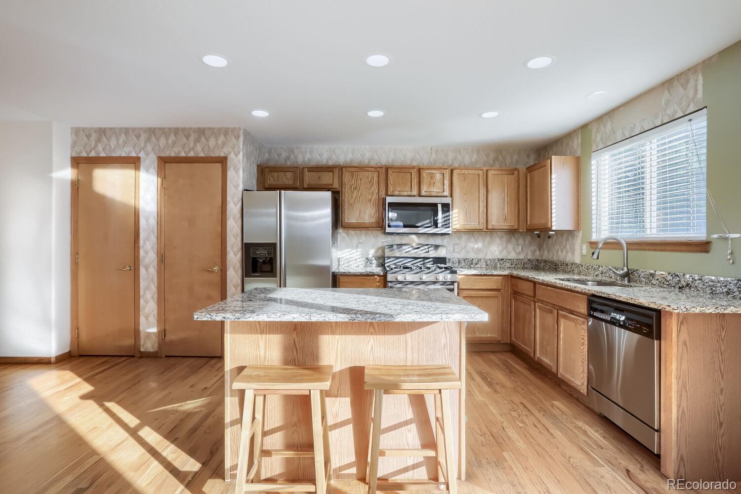 MLS Image #5 for 5545 s rome street,aurora, Colorado