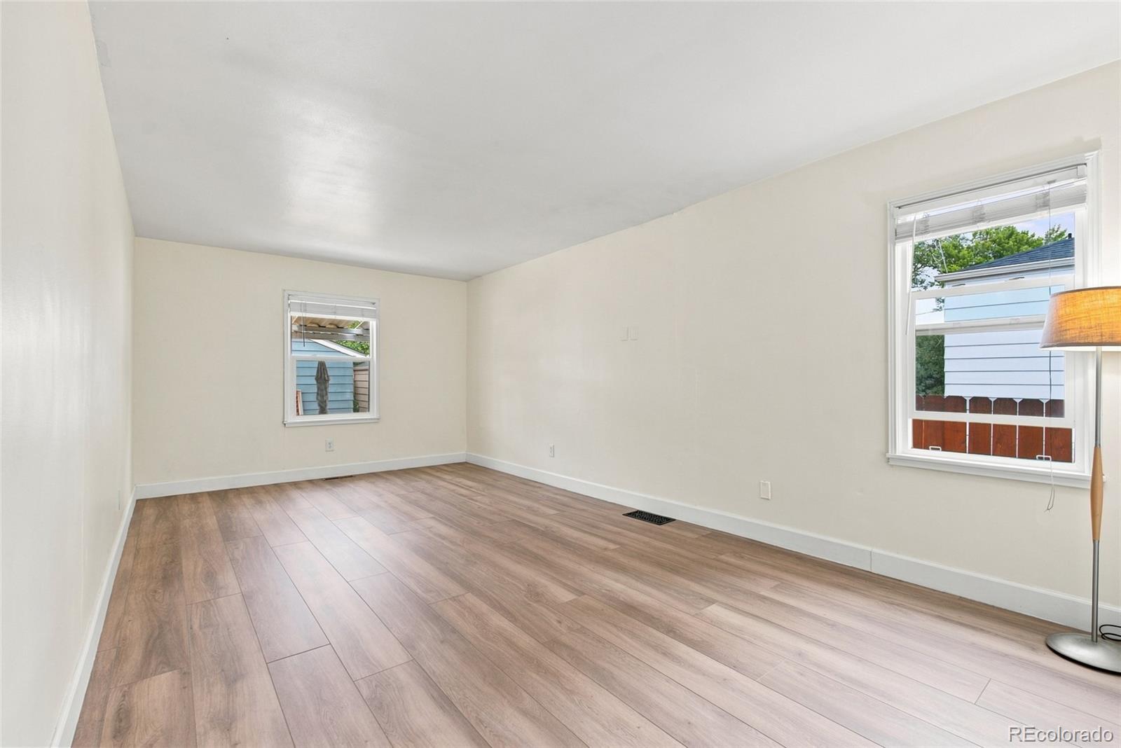 MLS Image #11 for 4651 s washington street,englewood, Colorado