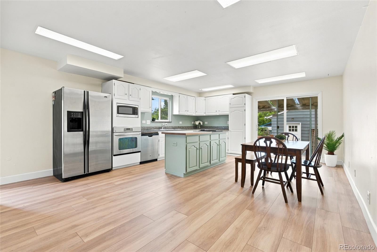 MLS Image #5 for 4651 s washington street,englewood, Colorado