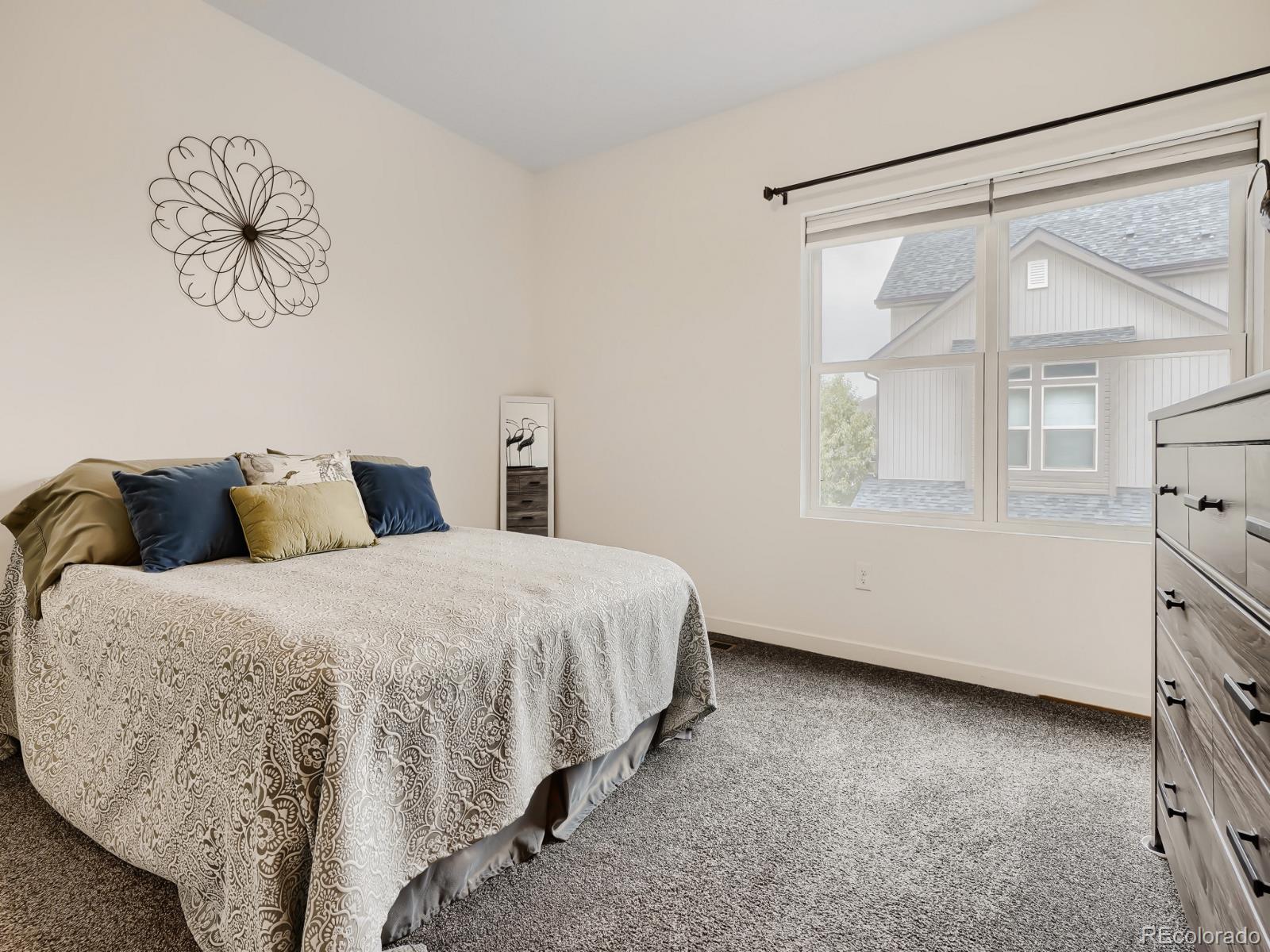 MLS Image #10 for 19198 e 55th avenue,denver, Colorado