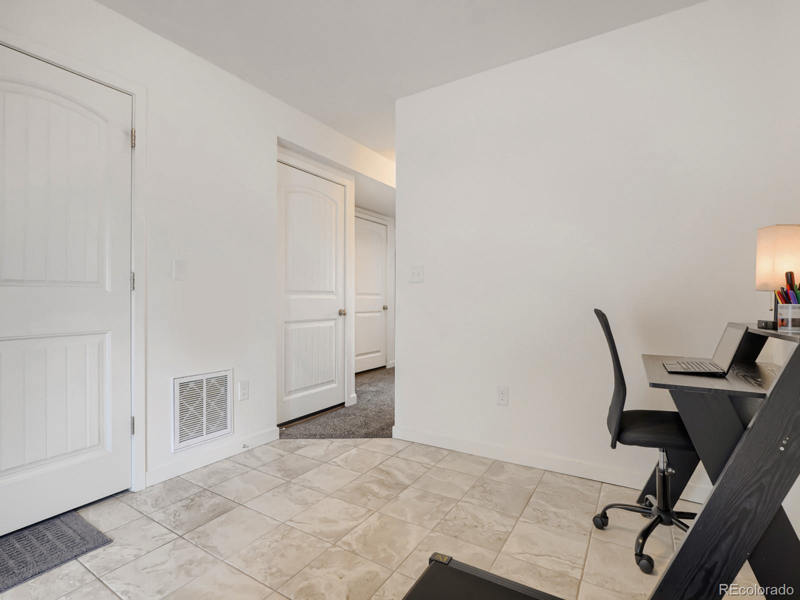 MLS Image #20 for 19198 e 55th avenue,denver, Colorado