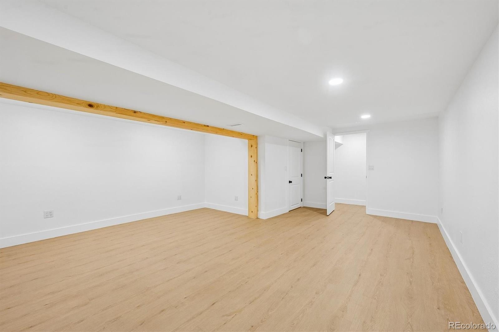 MLS Image #38 for 6449 s locust way,centennial, Colorado