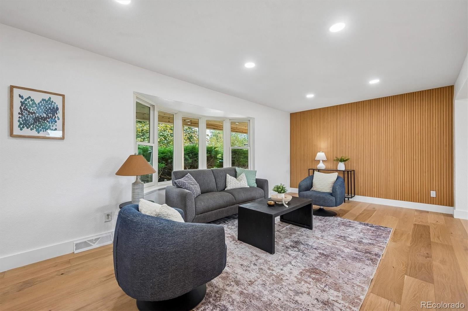 MLS Image #4 for 6449 s locust way,centennial, Colorado