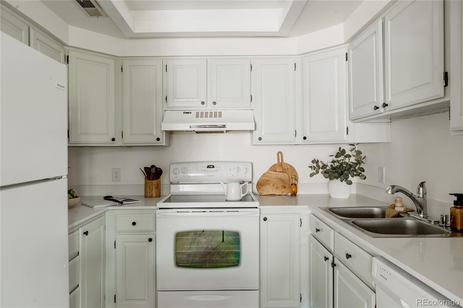 MLS Image #11 for 701  harlan street e54,lakewood, Colorado