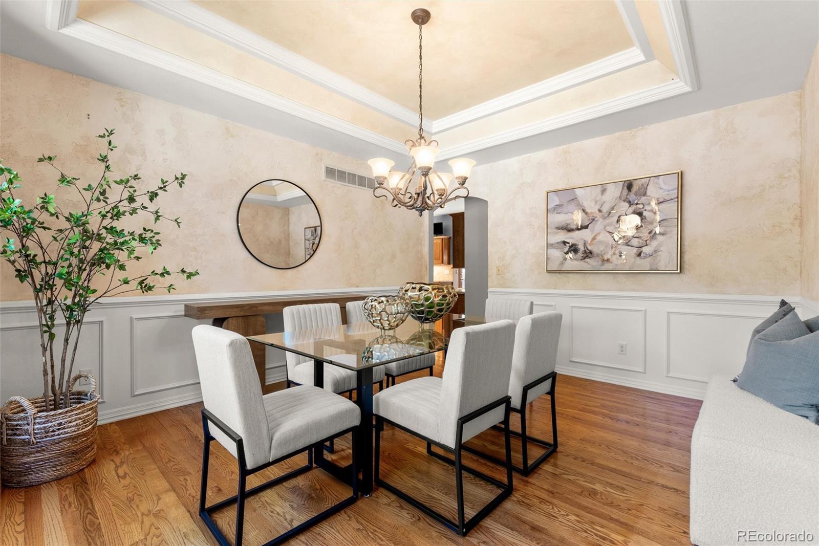 MLS Image #20 for 5415 s geneva street,englewood, Colorado