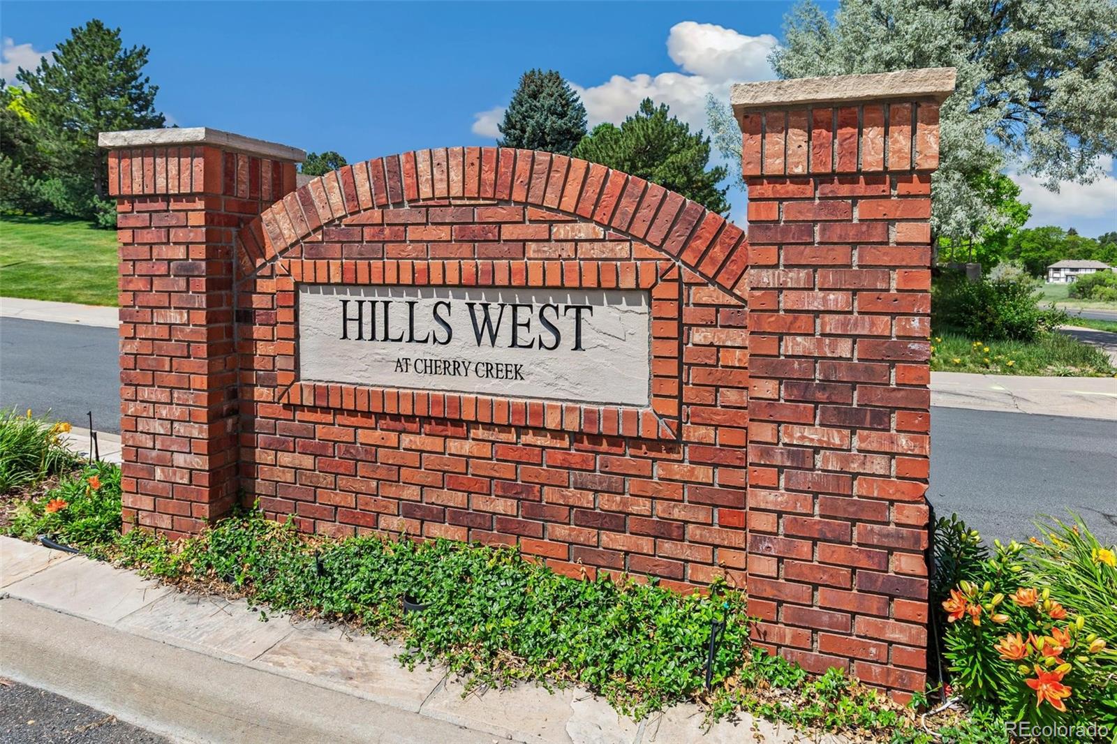 MLS Image #42 for 5415 s geneva street,englewood, Colorado