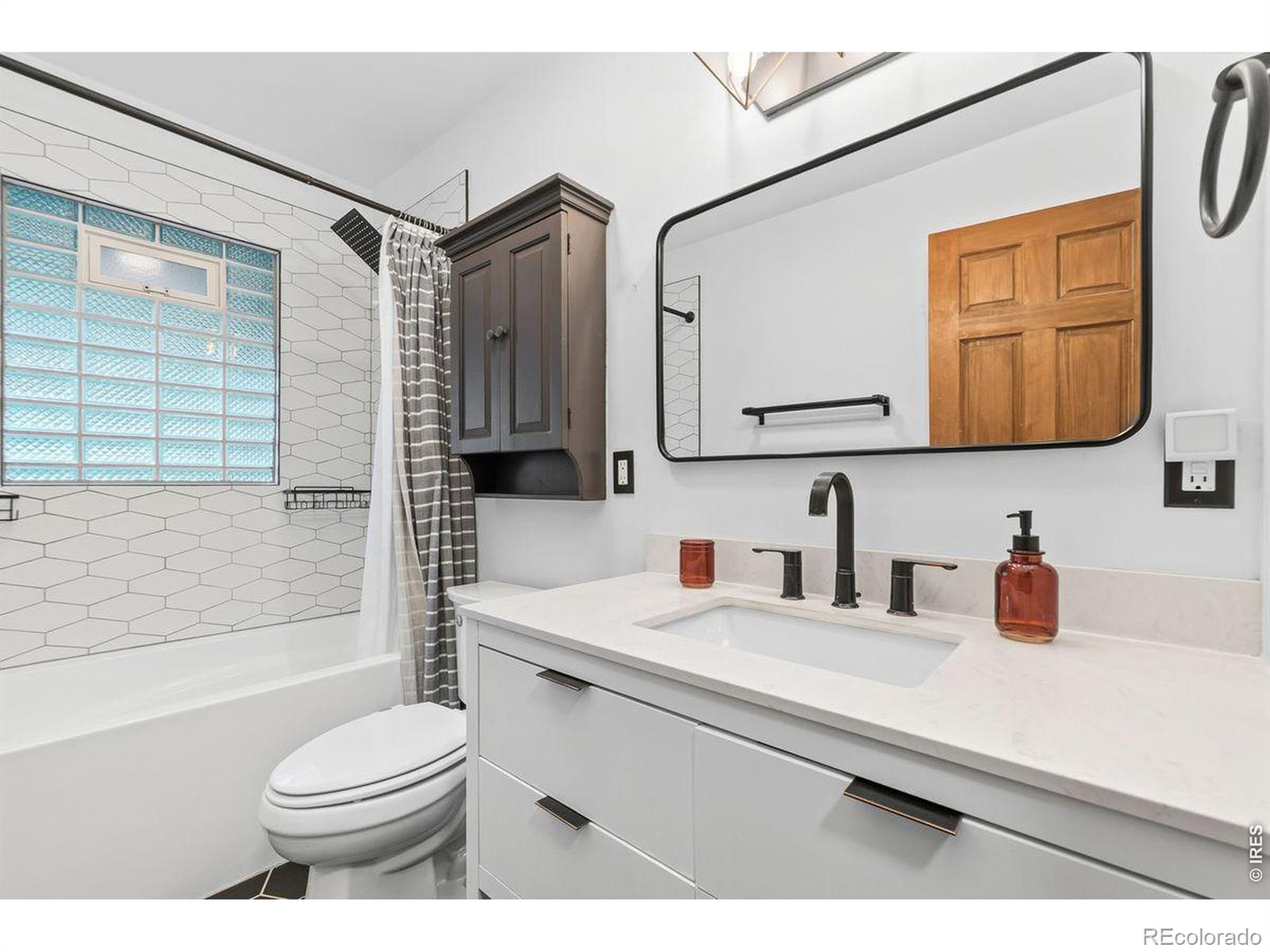MLS Image #10 for 39  spring lane,boulder, Colorado