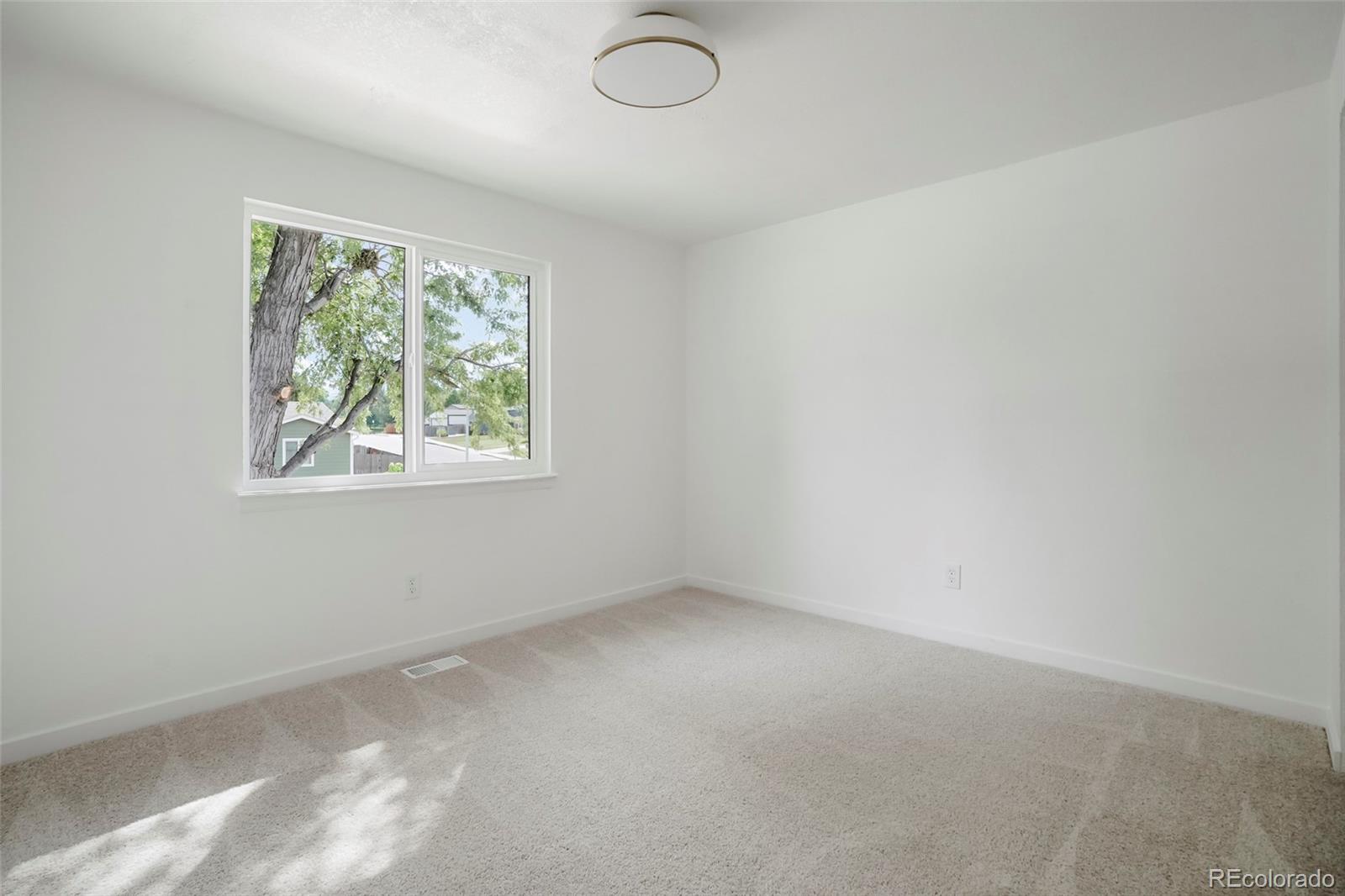 MLS Image #18 for 9285 w wagon trail drive,littleton, Colorado