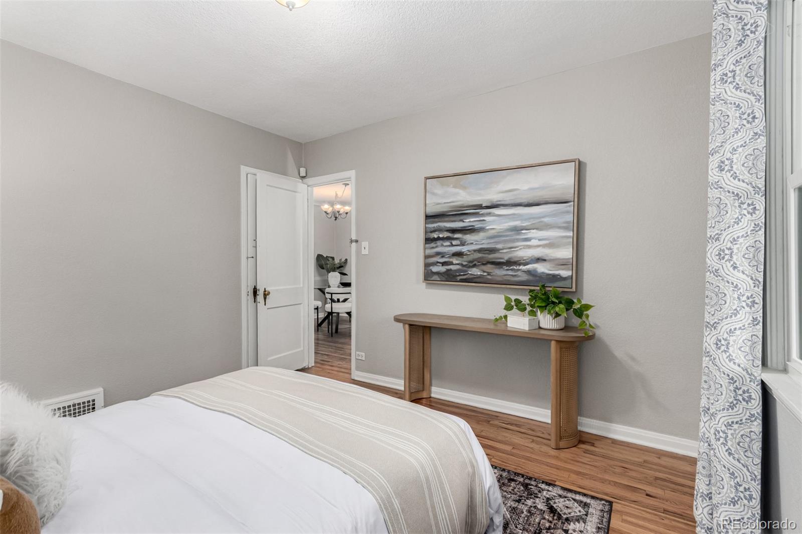 MLS Image #13 for 1463  dahlia street,denver, Colorado