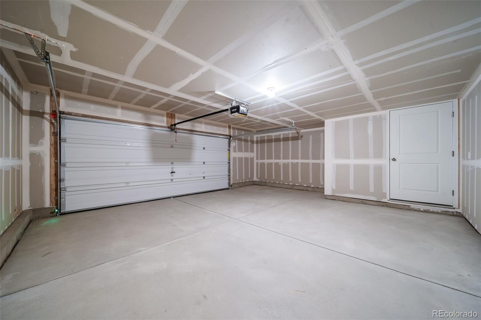 MLS Image #27 for 10060  revere court,commerce city, Colorado