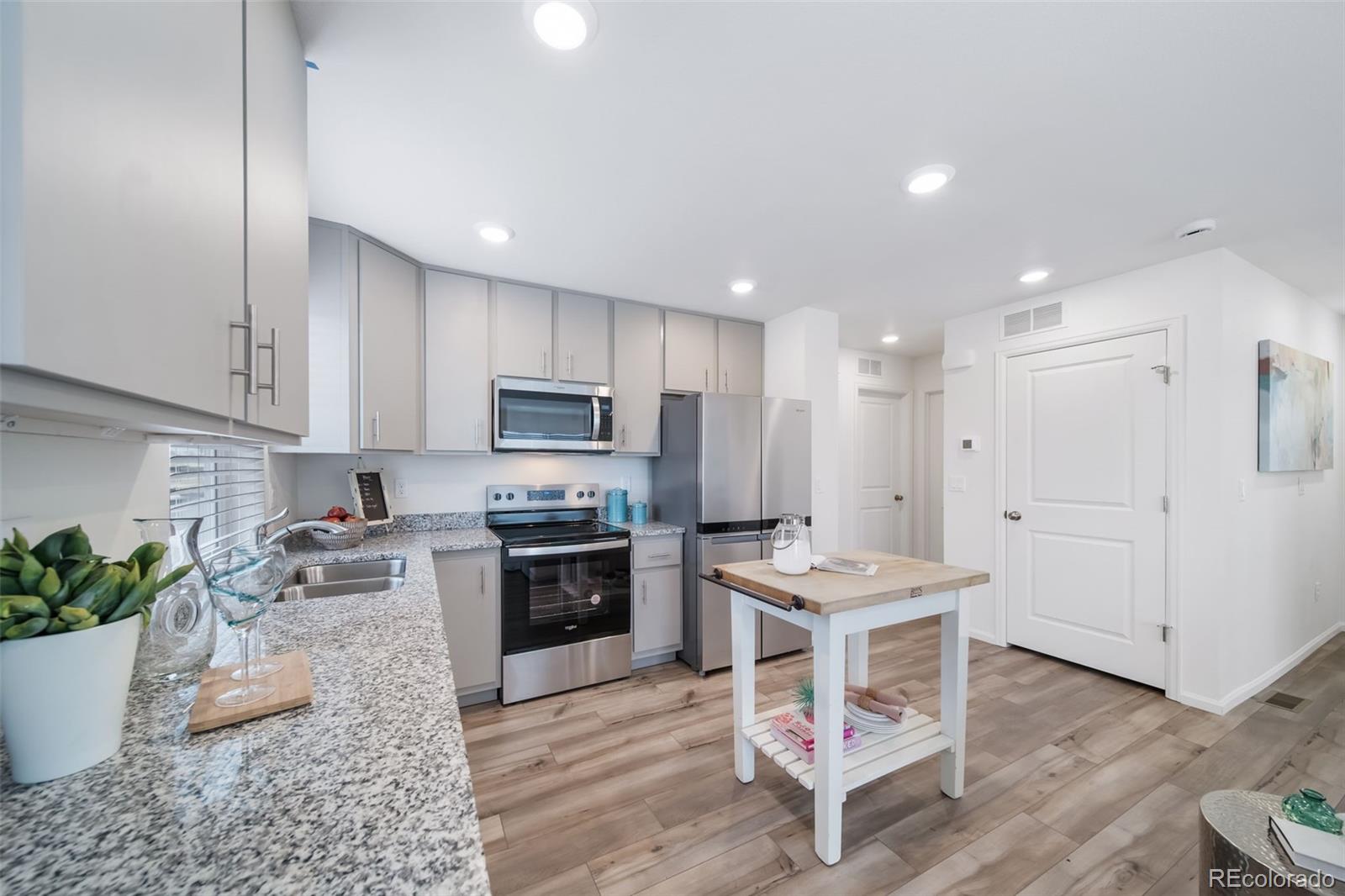 MLS Image #3 for 10060  revere court,commerce city, Colorado