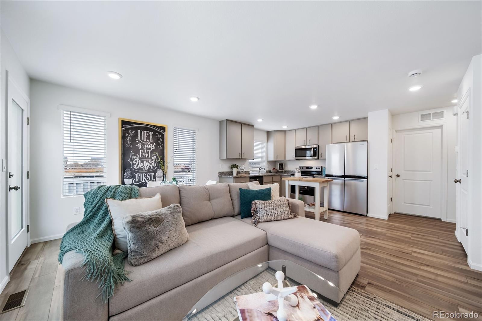 MLS Image #7 for 10060  revere court,commerce city, Colorado