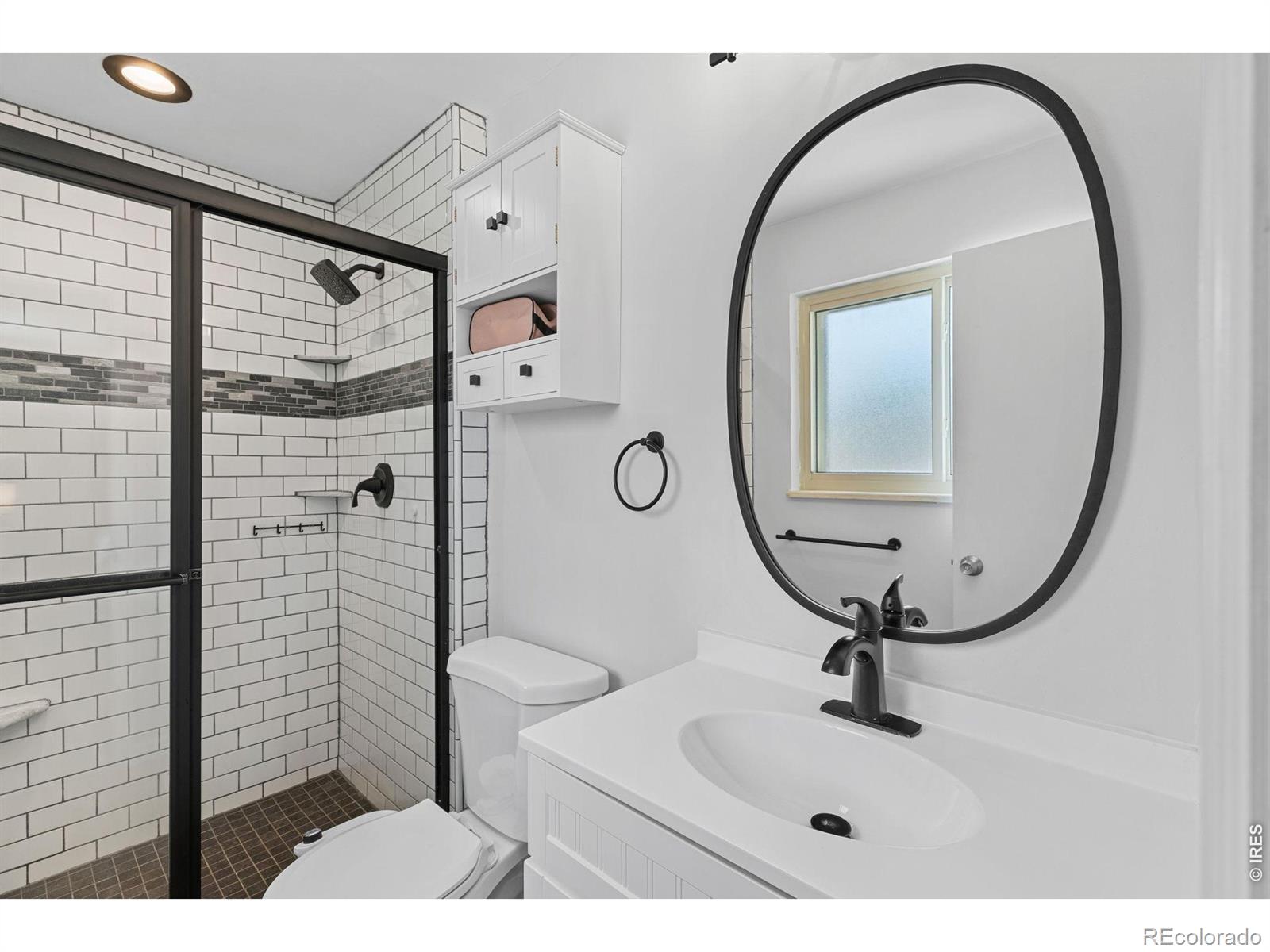 MLS Image #19 for 2965 s teller street,denver, Colorado