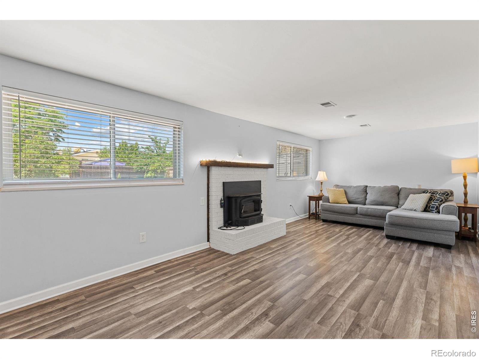 MLS Image #27 for 2965 s teller street,denver, Colorado