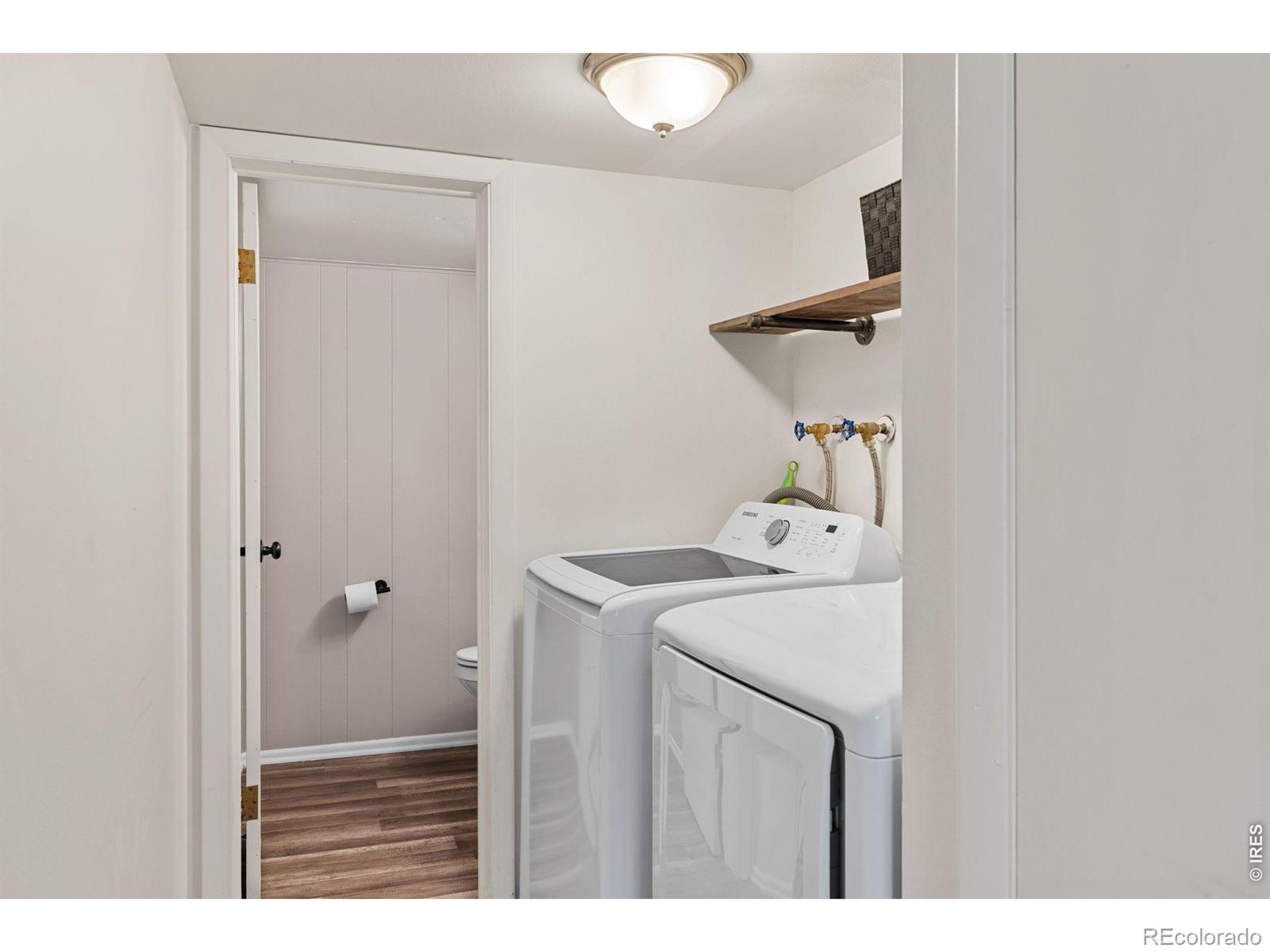 MLS Image #30 for 2965 s teller street,denver, Colorado