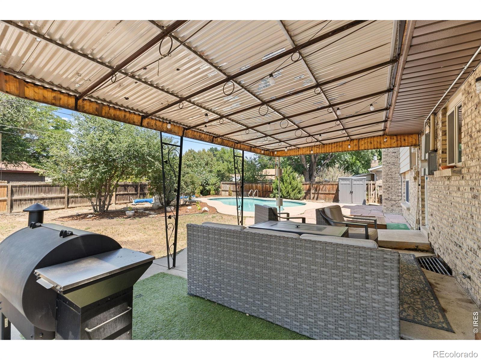 MLS Image #37 for 2965 s teller street,denver, Colorado