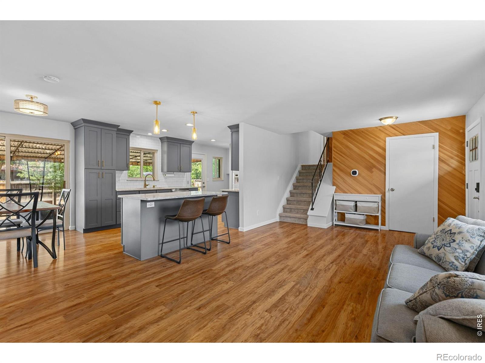 MLS Image #5 for 2965 s teller street,denver, Colorado