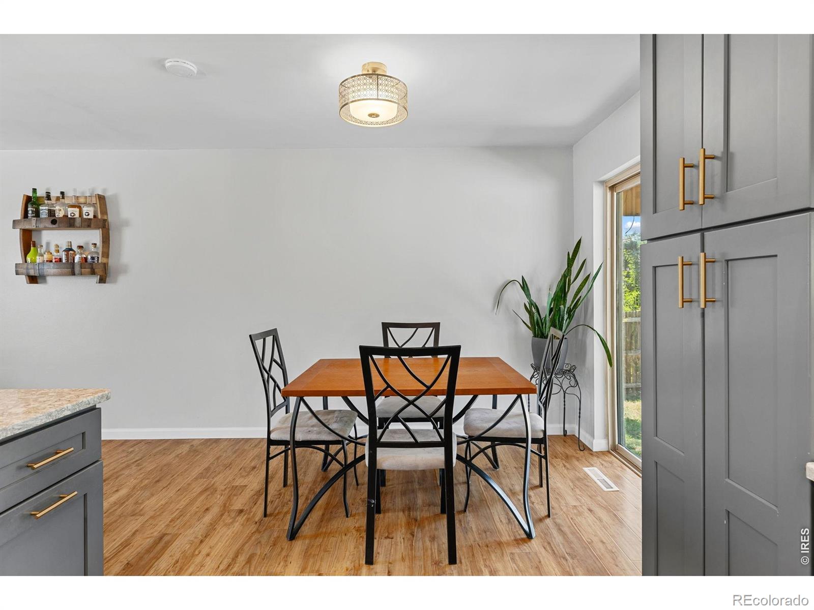 MLS Image #6 for 2965 s teller street,denver, Colorado