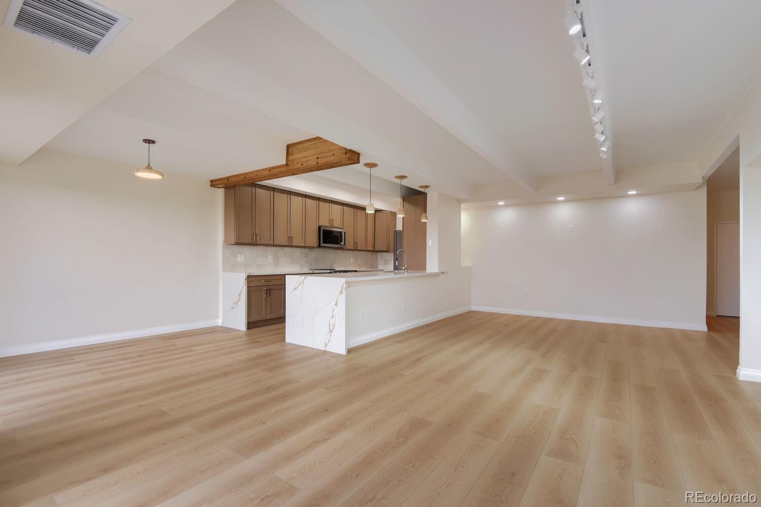 MLS Image #4 for 7877 e mississippi avenue 706,denver, Colorado