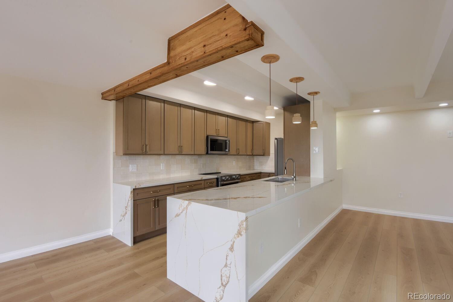 MLS Image #5 for 7877 e mississippi avenue 706,denver, Colorado